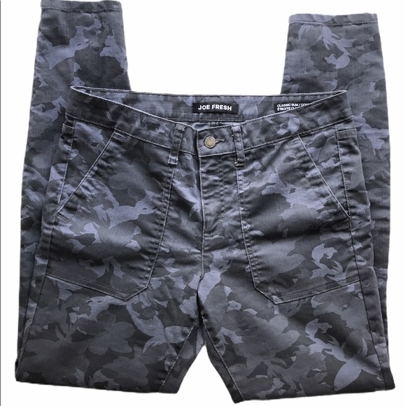 Joe Fresh Camo Classic Slim Jean, size 29/8 - Picture 2 of 5